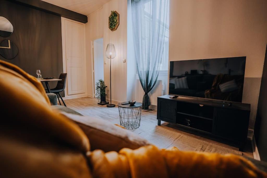 Le Bertrand • Le Raffinement En Coeur De Ville Châteauroux Eksteriør bilde